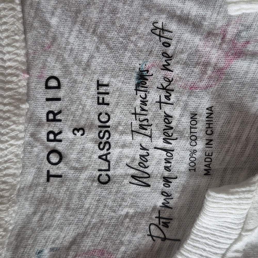 TORRID- PINK FLAMINGOS TANK - Picture 7 of 7
